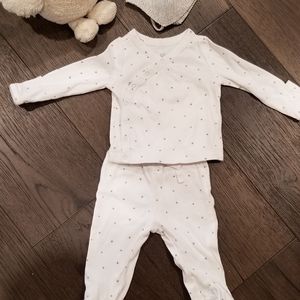 Gender neutral pj set